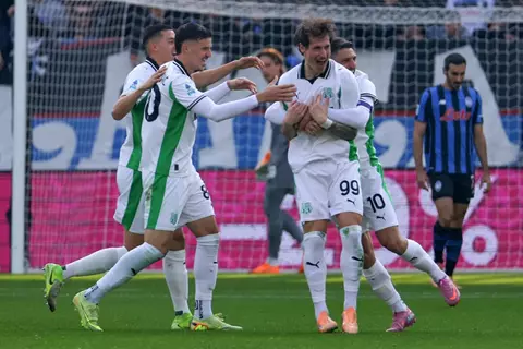 تقارير: 6 لاعبين من ساسولو يخضعون للعزل قبل مواجهة يوفنتوس